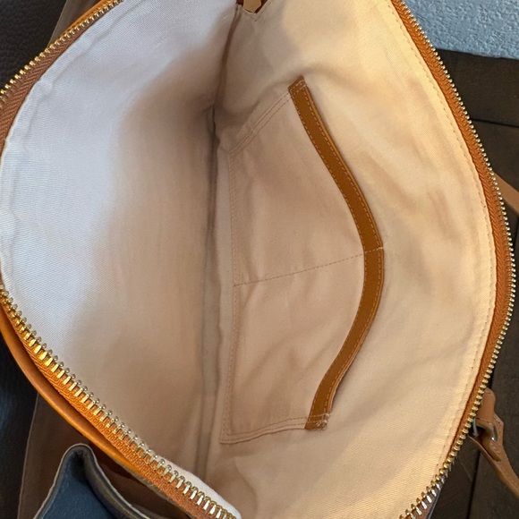 Valentina Gray Leather Tote - Picture 13 of 13